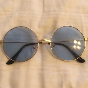 John Lennon Sunnies
